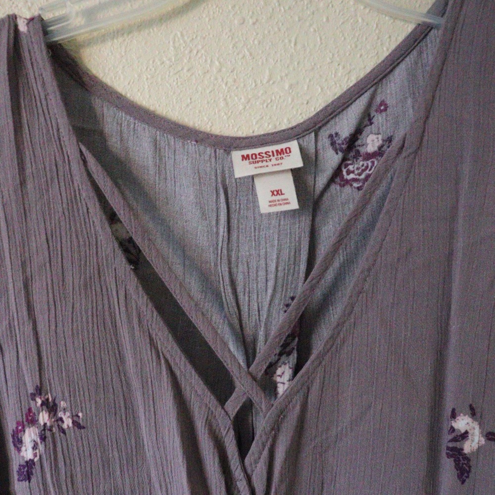 Mossimo bubble tank - Picture 2 of 5